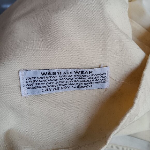 Men's Large Golf Jacket Vintage 1970's Yellow Zip-Up Elastic Cuffs Button Collar - Picture 7 of 7